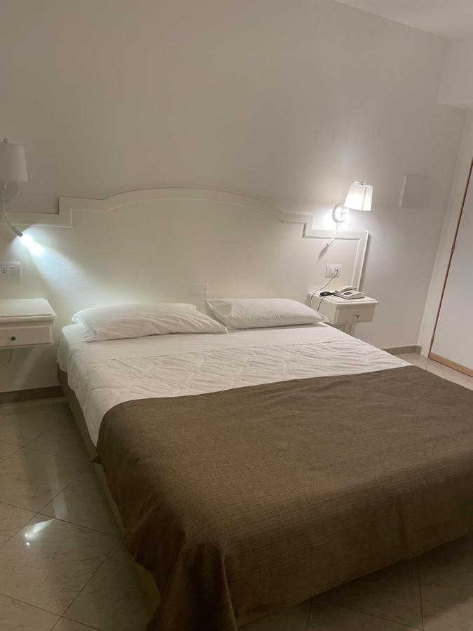 Hotel Donatello ألبيروبيللو المظهر الخارجي الصورة